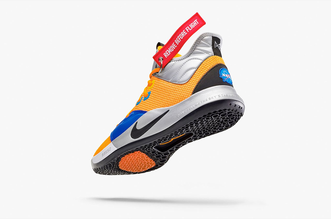 nike pg 3 x nasa