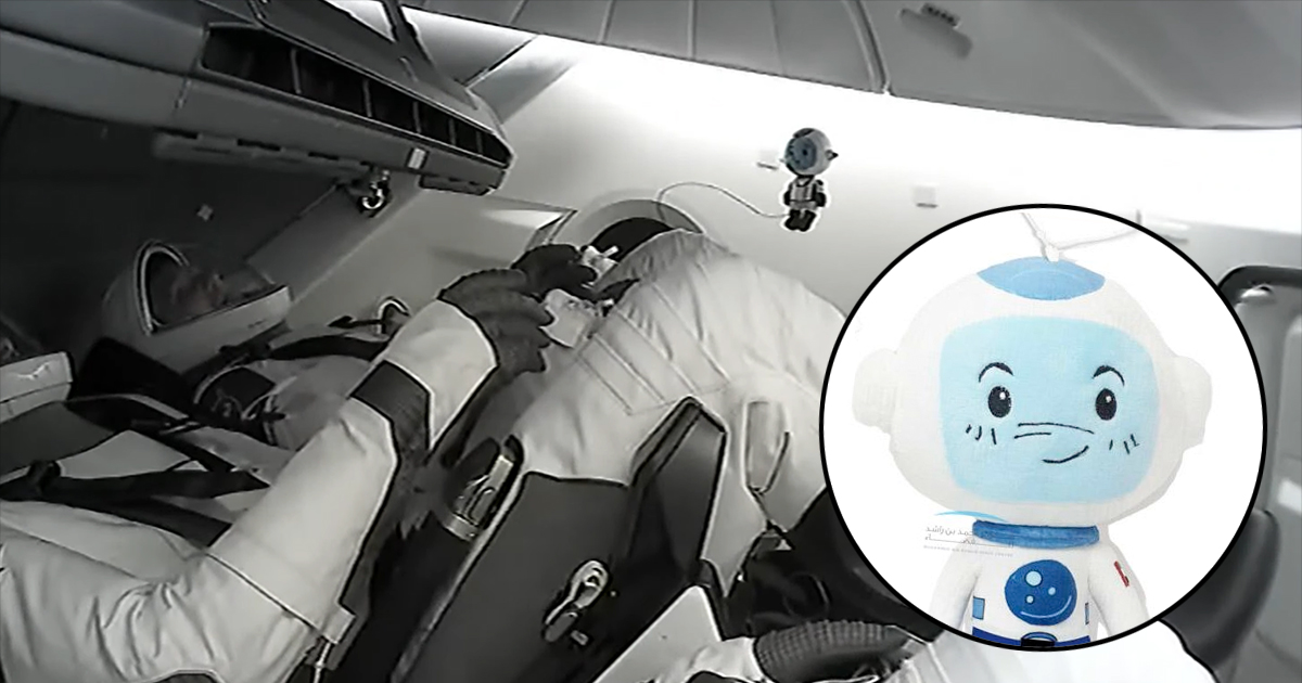 Men ozimni yostiqqa ishqalayman va orgazm bolaman. Voyaga etgan erkak va erkak ortasidagi jinsiy porno jinsiy aloqa