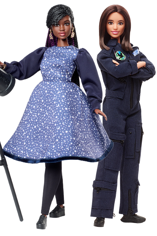 bolsillo Antología pirámide One-of-a-kind Barbie dolls honor citizen astronaut, space scientist as role  models | collectSPACE