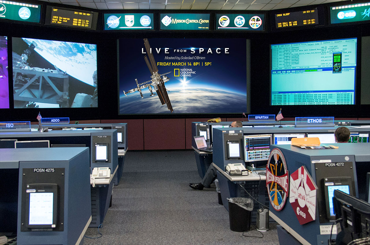 Houston We Re Live From Space National Geographic To Go Live With Space Station Collectspace