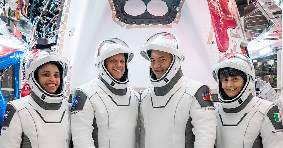 SpaceX Dragon 'Freedom' named for first astronaut's ride into space