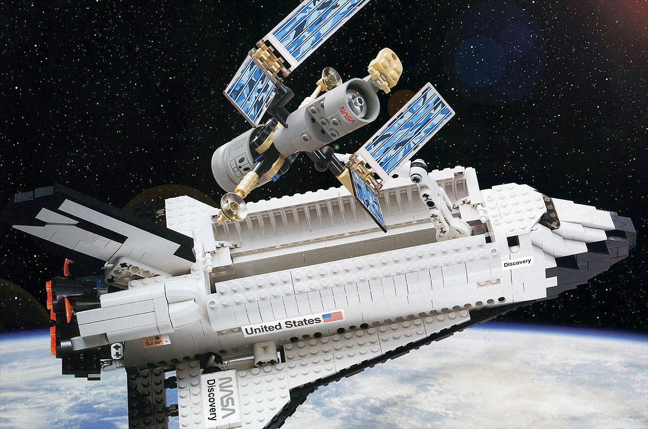 Lego's NASA Space Shuttle Discovery set with Hubble is a space