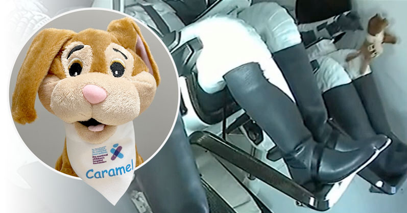 La mascota del hospital, no el conejo de Disney, flota en la misión Axiom-1 como indicador de gravedad cero