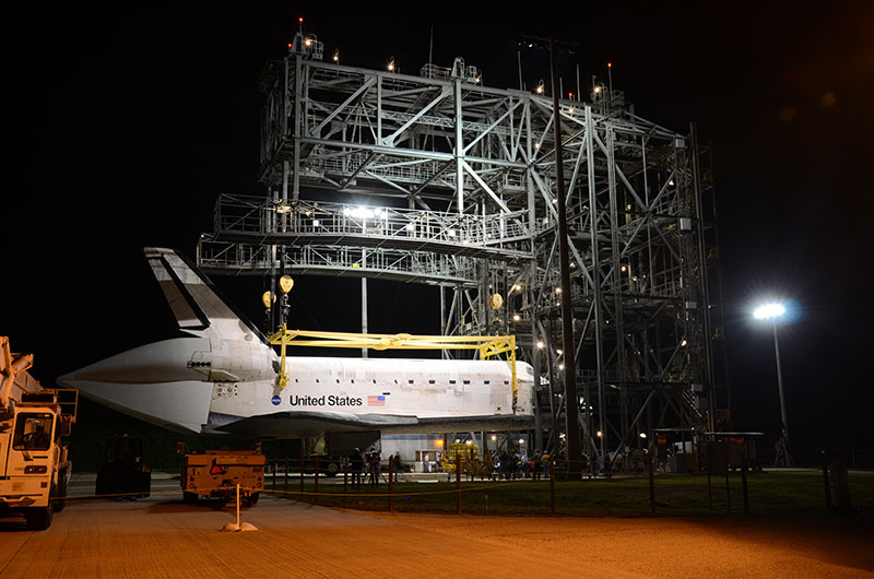 Space shuttle Discovery mated to jumbo jet for ride to Smithsonian