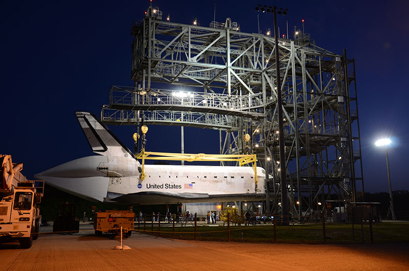 Space shuttle Discovery mated to jumbo jet for ride to Smithsonian