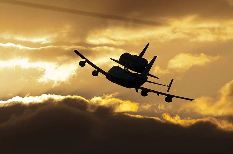 Space shuttle Discovery lands in Washington for Smithsonian display