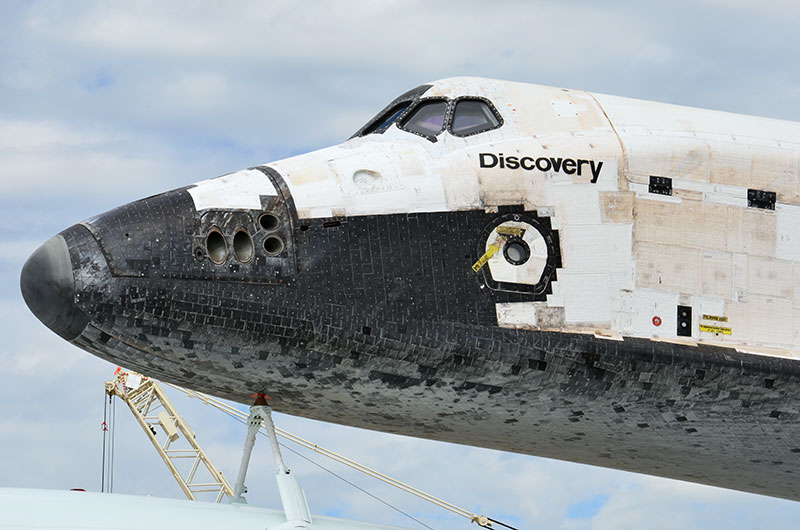 Space shuttle Discovery lands in Washington for Smithsonian display