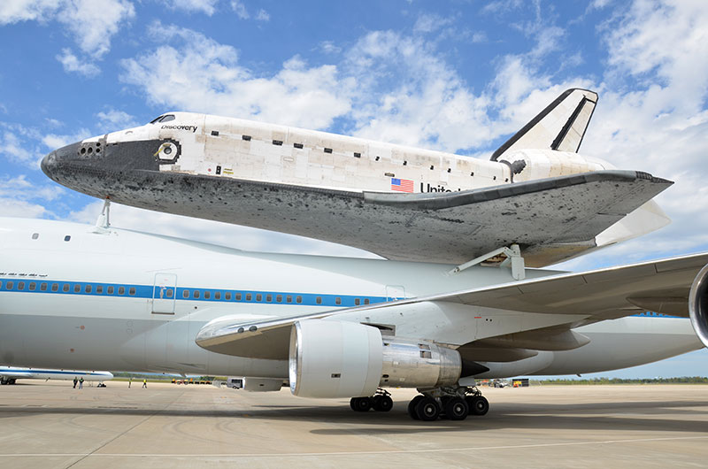 Space shuttle Discovery lands in Washington for Smithsonian display