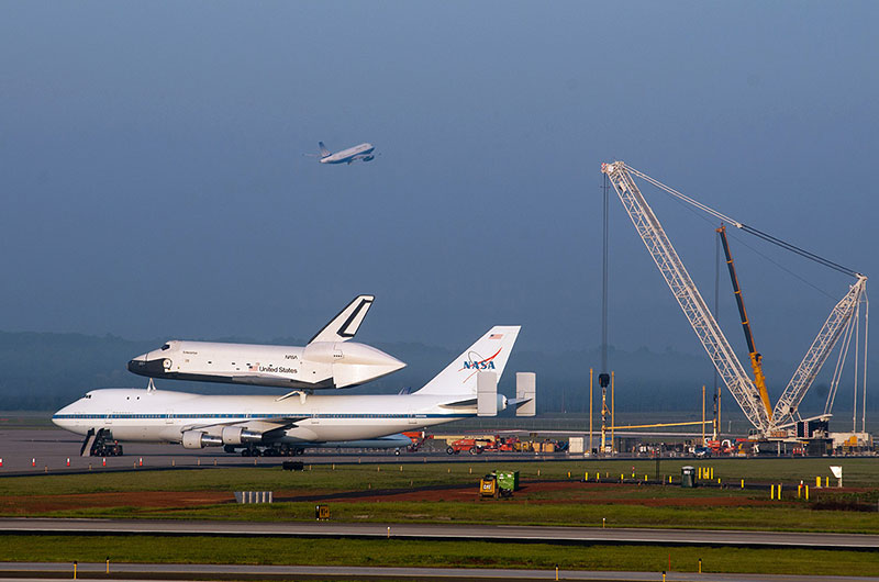 Prototype space shuttle Enterprise bound for NYC reunited with NASA aircraft