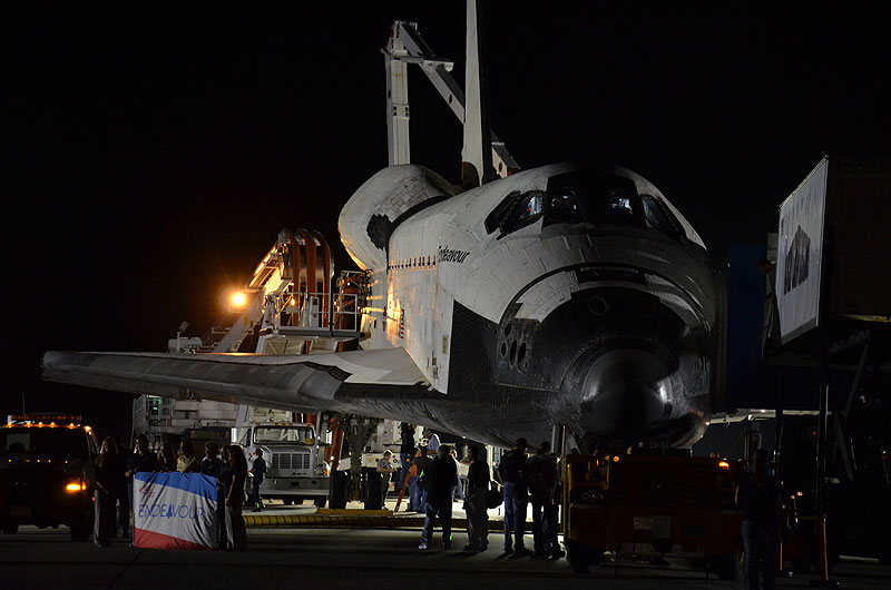 Post-last-landing walkaround of space shuttle Endeavour