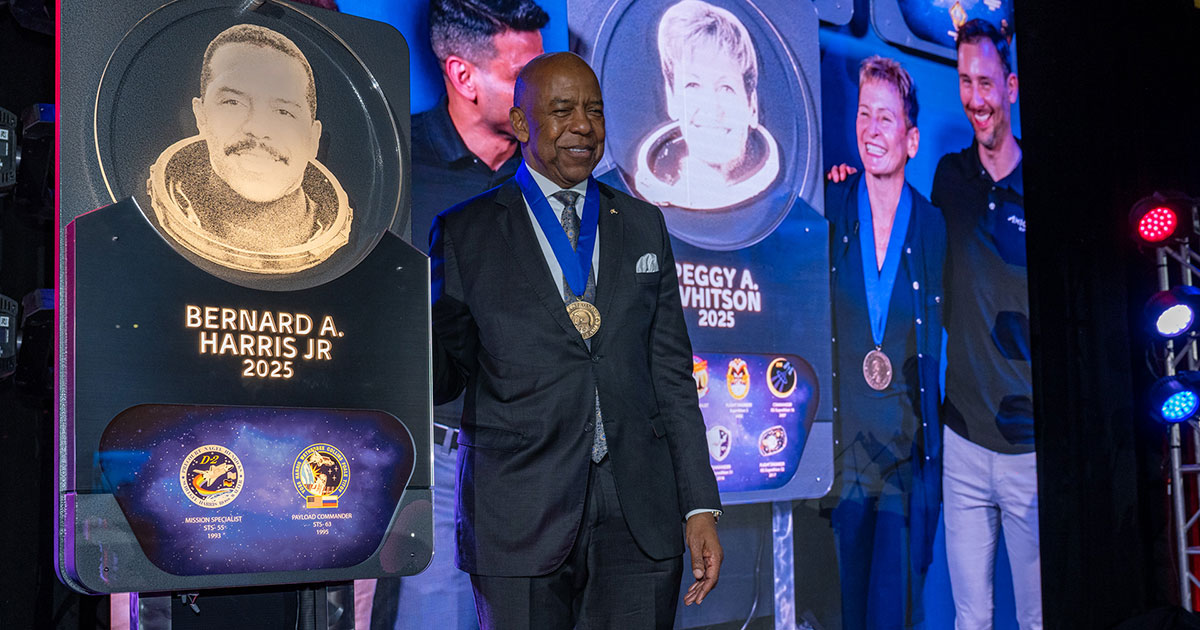 Two space vets added to Astronaut Hall of Fame as one awaits launch