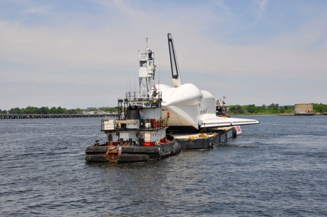 Space shuttle Enterprise damaged at sea, delivery to Intrepid delayed