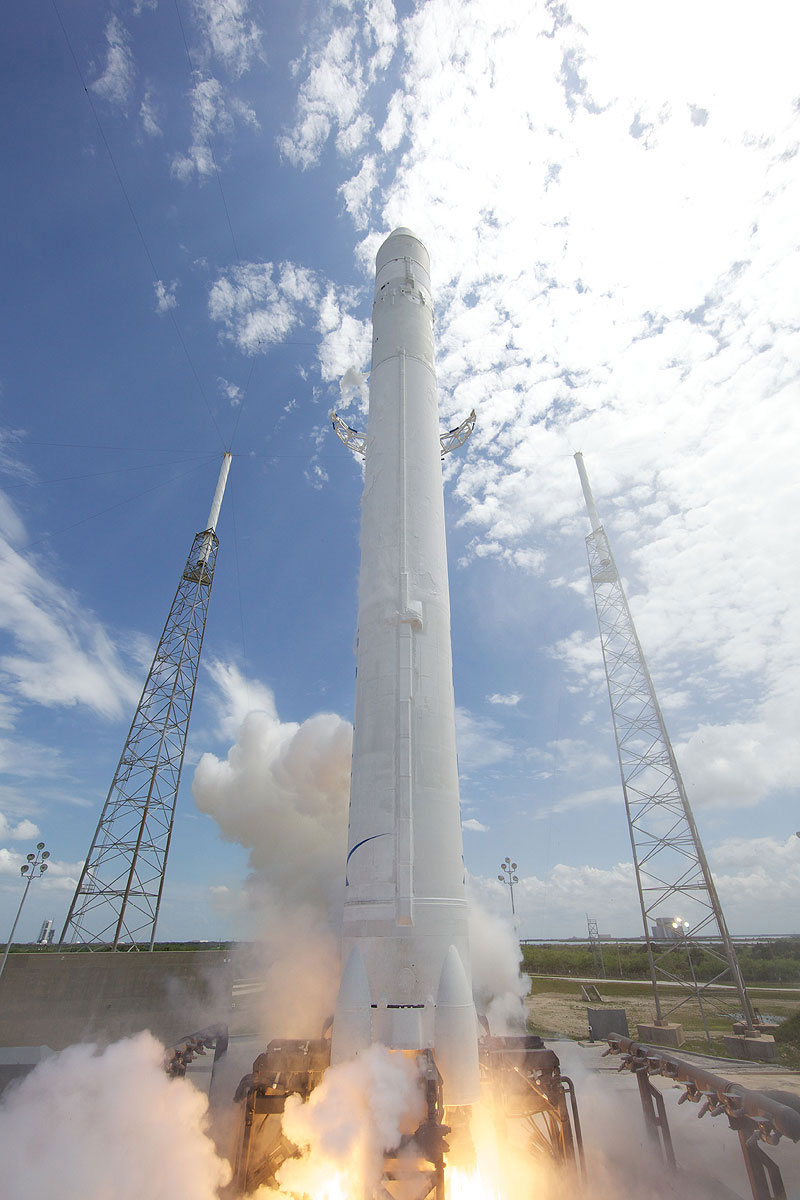 Inaugural SpaceX Falcon 9 soars into orbit