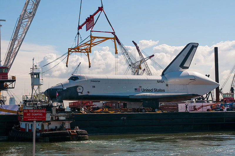 Space shuttle at sea: Enterprise sails for NYC's Intrepid, via New Jersey