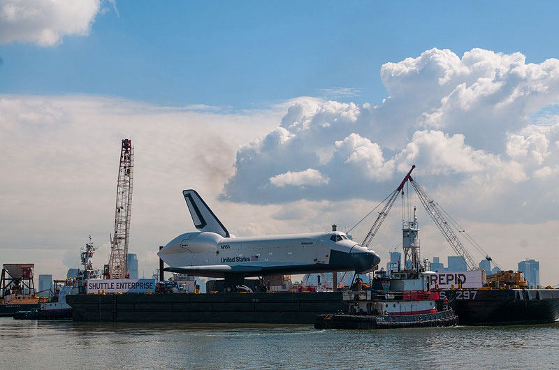 Space shuttle at sea: Enterprise sails for NYC's Intrepid, via New Jersey