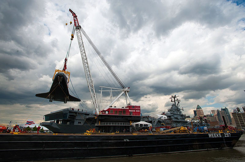 Space shuttle at sea: Enterprise sails for NYC's Intrepid, via New Jersey