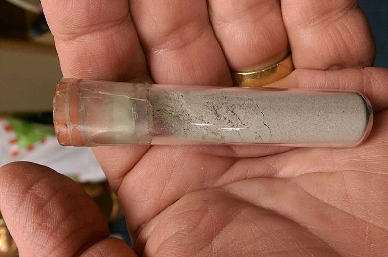Woman sues NASA over vial of moon dust she says gifted by Neil Armstrong