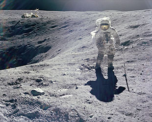 apollo crater duke charles moon rim plum lunar mars collectspace nasa 1972 moonwalk reflection opportunity reminder offers pilot module standing
