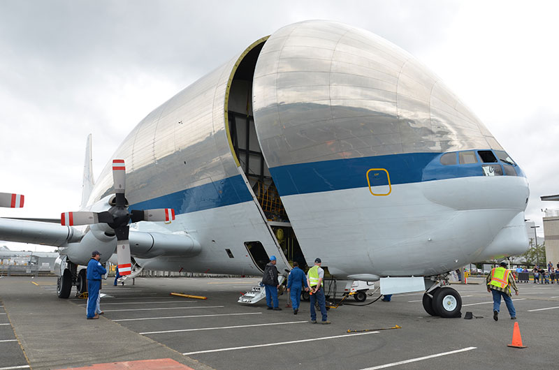 NASA space shuttle trainer lands at Seattle's Museum of Flight