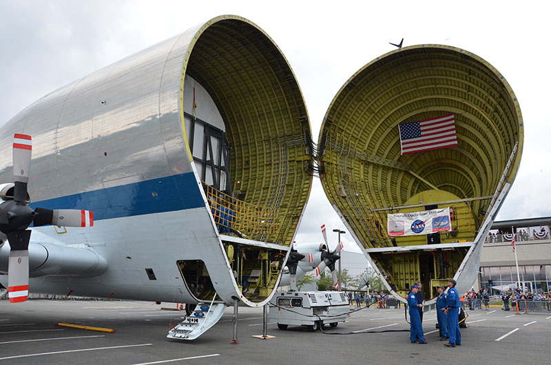 NASA space shuttle trainer lands at Seattle's Museum of Flight