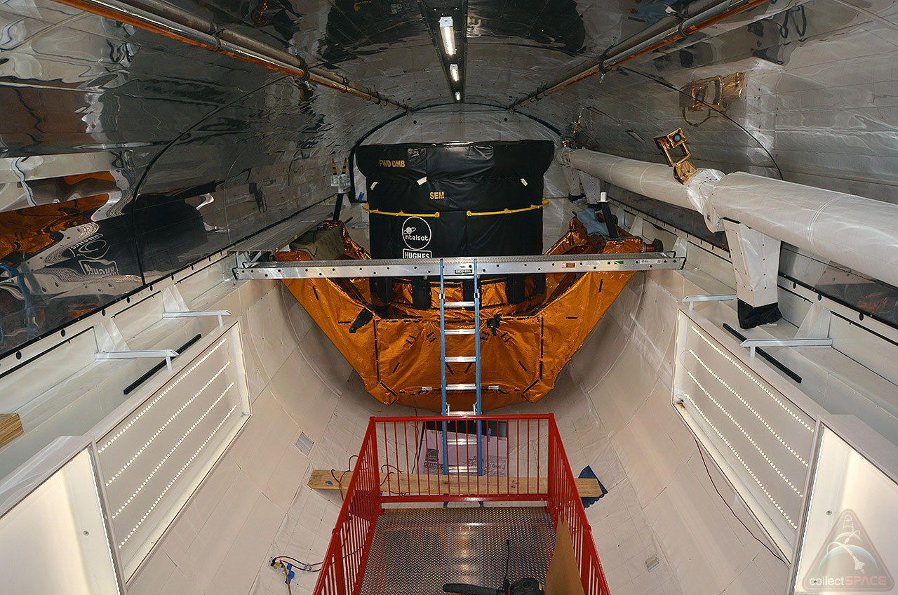 Photos Inside Independence Houston S Space Shuttle Replica