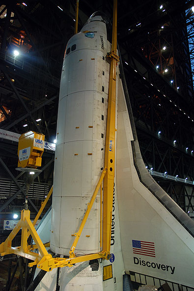 Shuttle Discovery mated with its final boosters and tank