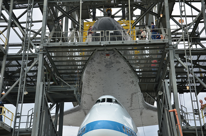 Space shuttle Endeavour mounted on 747 jet for final flight to L.A.