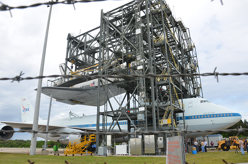 Space shuttle Endeavour mounted on 747 jet for final flight to L.A.