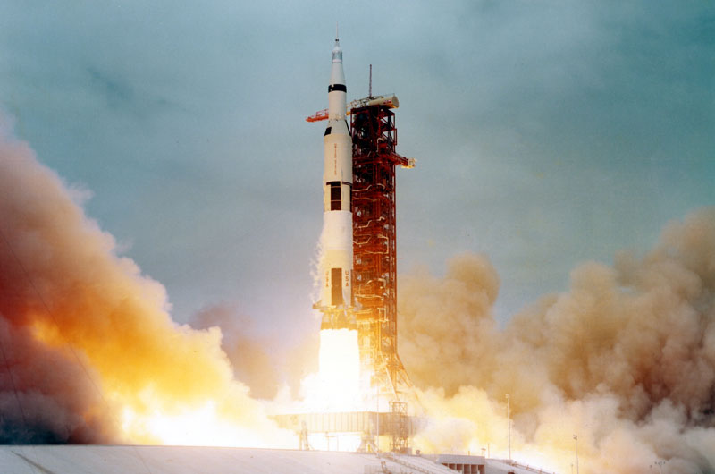 Space shuttle launch pad 'cleaned' of historic towers