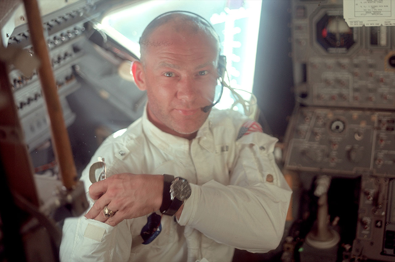 omega buzz aldrin watch