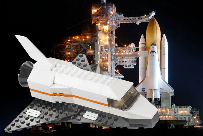 Rent LEGO set: NASA Space Shuttle Discovery at Lend-a-Brick