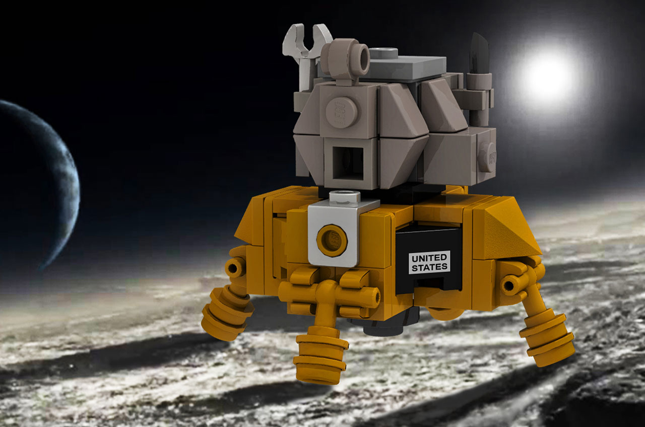 Fan-designed LEGO Saturn V rocket lands 'go/no-go' product launch review | collectSPACE