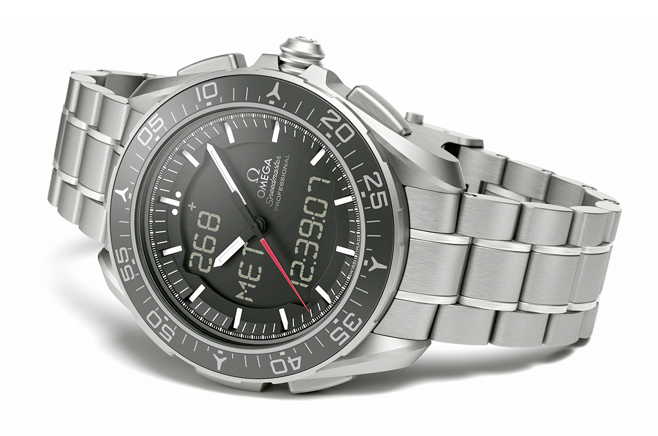 omega speedmaster x33