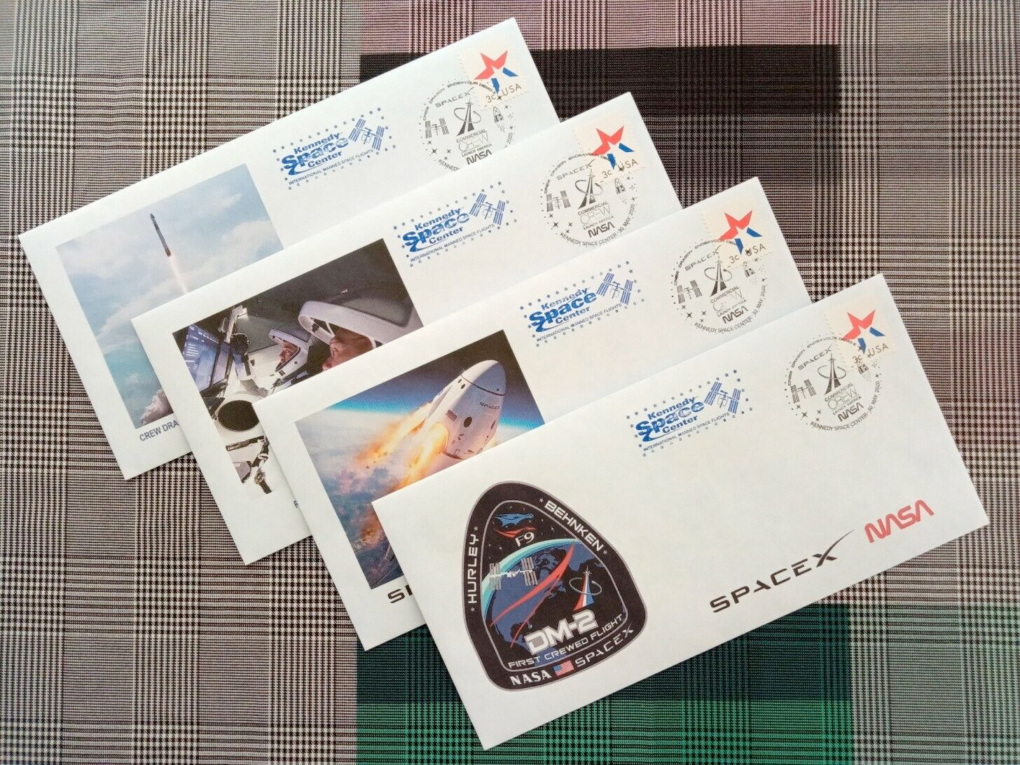193499112403 SpaceX DM2 launch covers collectSPACE Messages