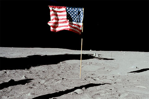 apollo11_flag01.jpg