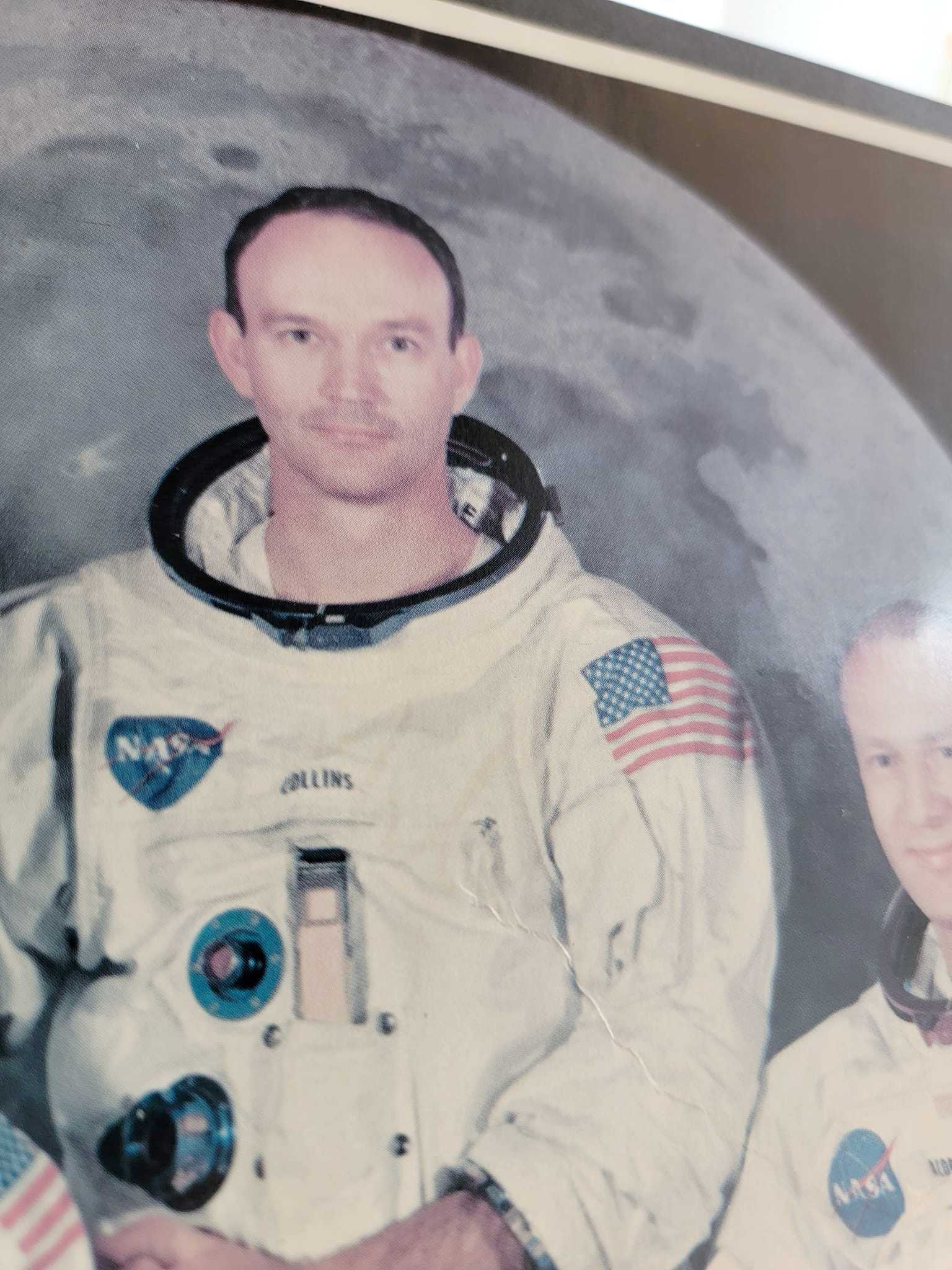 opinion-on-a-faded-apollo-11-crew-signed-photo-collectspace-messages