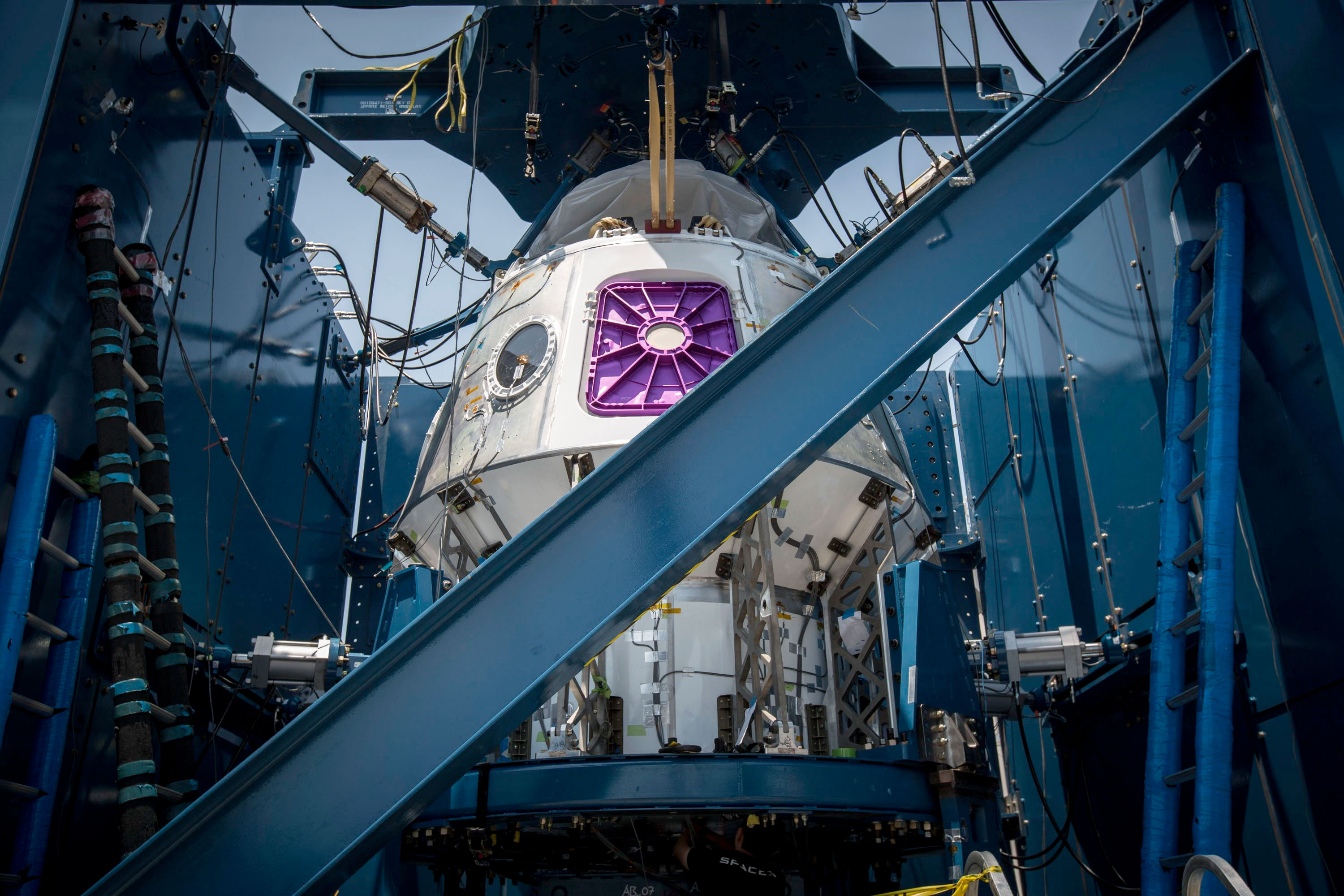 Spacex Crew Dragon V2 Crewed Spacecraft Collectspace