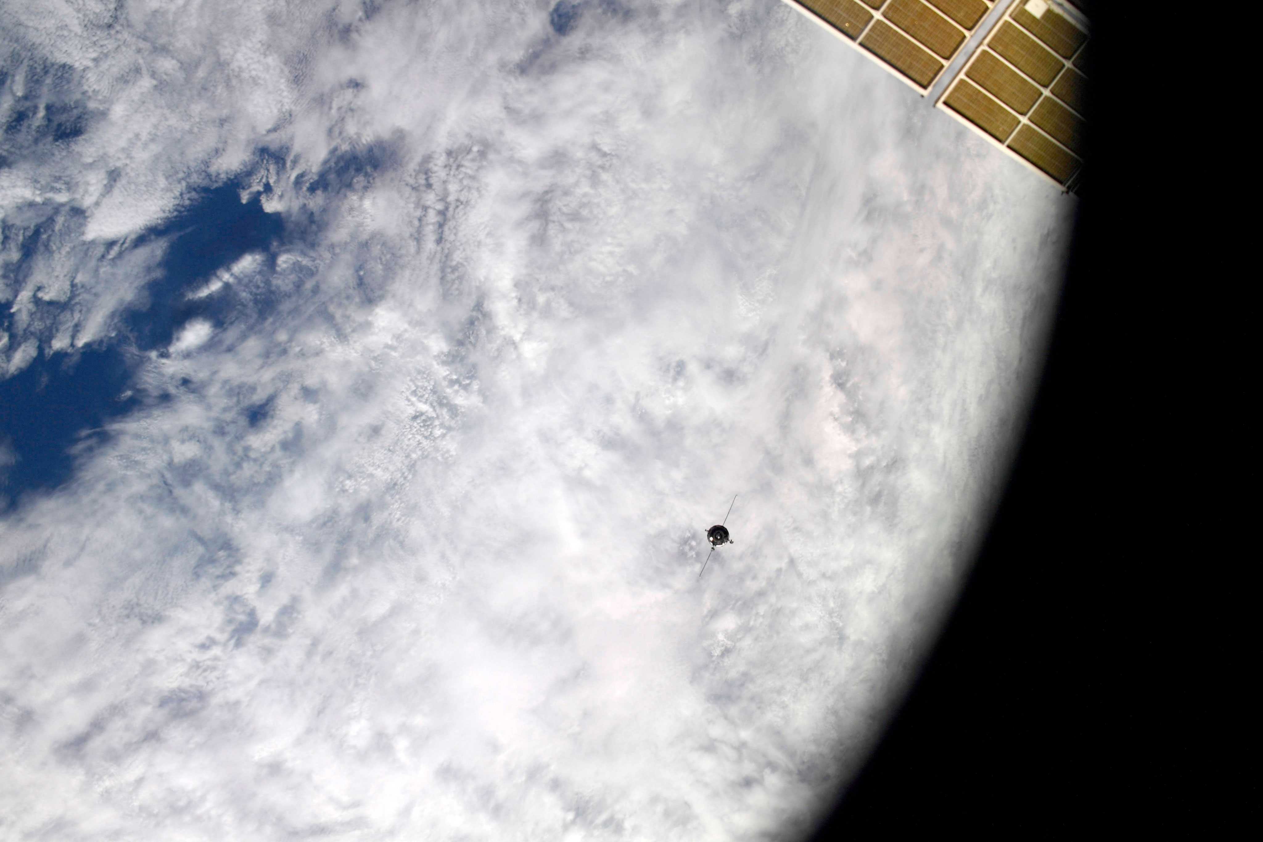 Progress MS-18 (ISS 79P) cargo spacecraft - collectSPACE: Messages